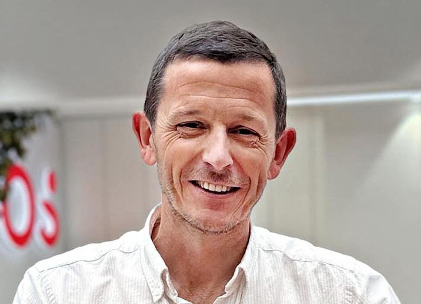 Fotografija prikazuje Gonzáleza Pedreiru, voditelja strateških projekata u poduzeću EOS Spain.
