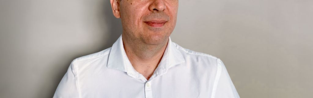 Na slici se vidi Cristian Musat, generalni direktor EOS International BVG i 'mozak' projekta Kollecto+.