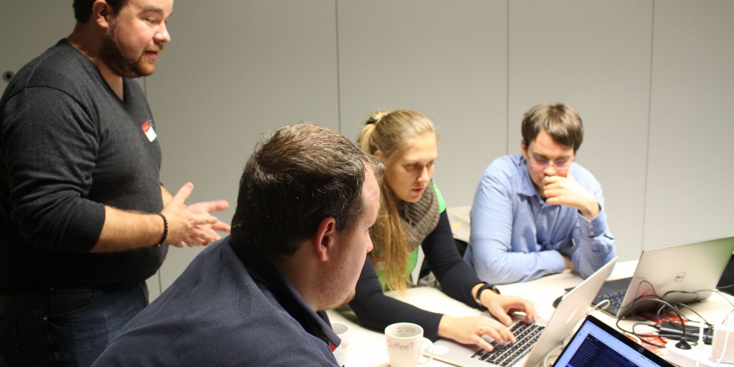 The first EOS Tech Lab with Kubernetes coach Guus van Weelden at EOS headquarters in Hamburg.
