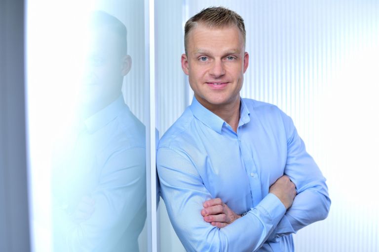 Dr. Malte Zuch, Lead Data Scientist at the EOS Center of Analytics. Artificial intelligence: Dr. Malte Zuch, Lead Data Scientist at the EOS Center of Analytics.