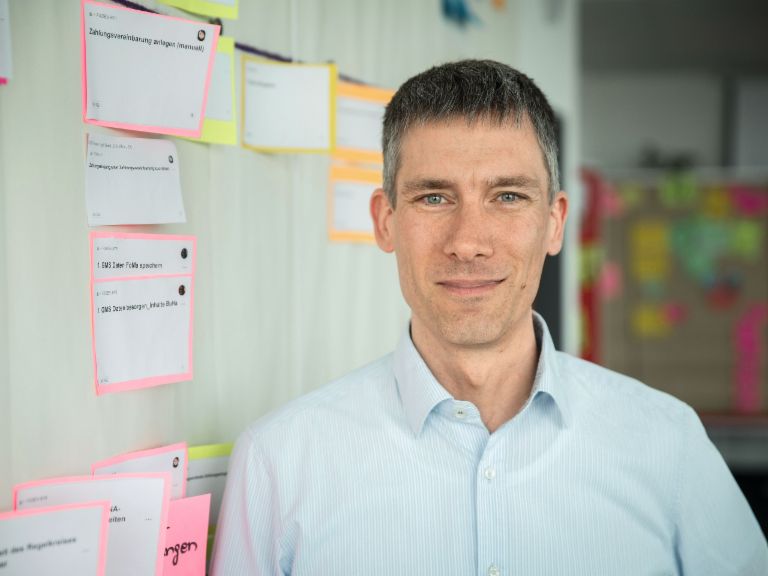 Portrait photograph of Thomas Lieder, Agile Coach at EOS Technology Solutions