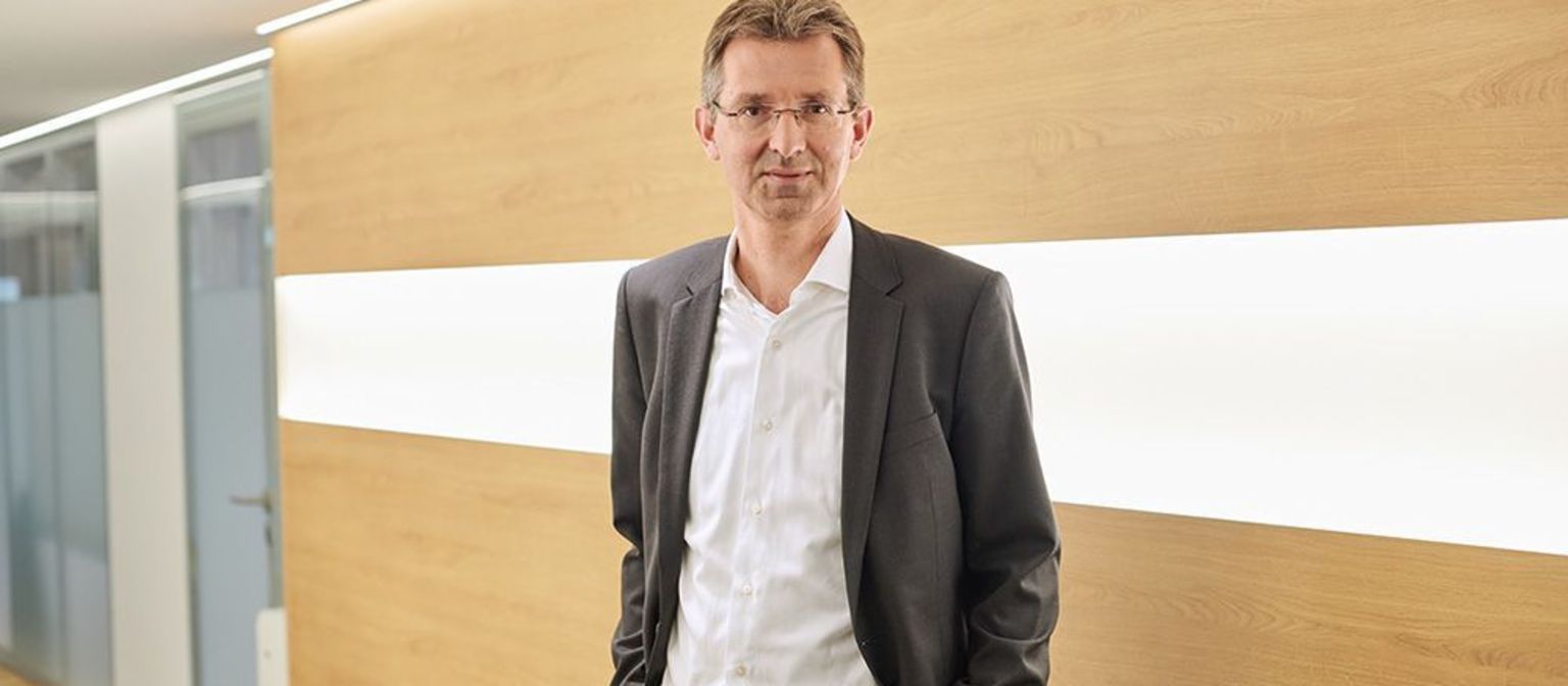 Digitalizálás: Az EOS pénzügyi vezetője, Justus Hecking-Veltmann