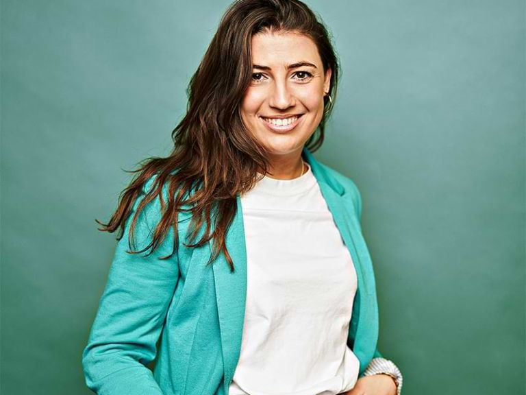 Diversity at EOS: Sarah Akbari works as a junior marketing consultant at EOS, where she set up the W:isible network.